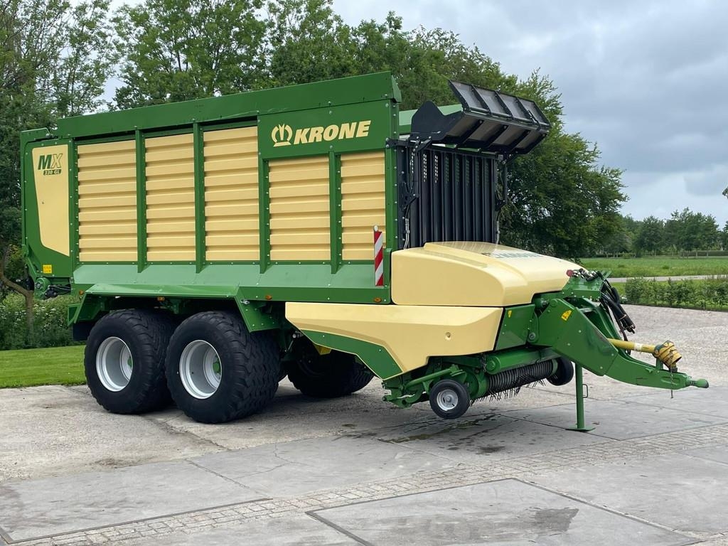 Krone MX 330 GL opraapwagen NIEUW STAAT 129 UUR!!