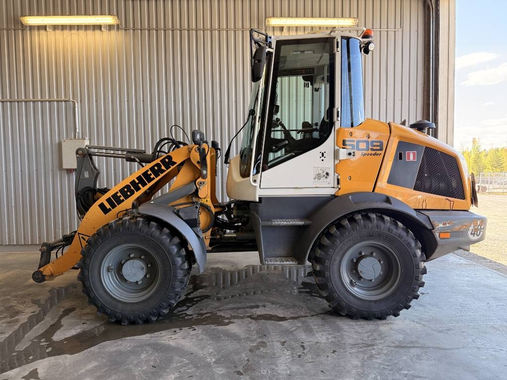 Chargeuse sur pneus Liebherr L 509 Speeder 40 km/h ( Vaihdossa käy kaikki ) — occasion 2019, 2 013 h