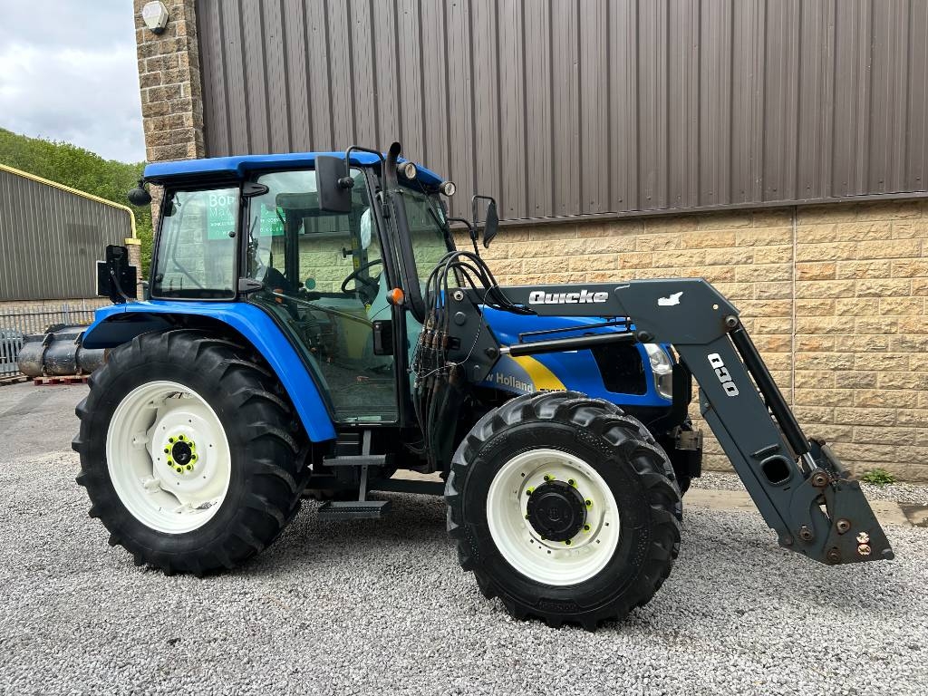New Holland T5050