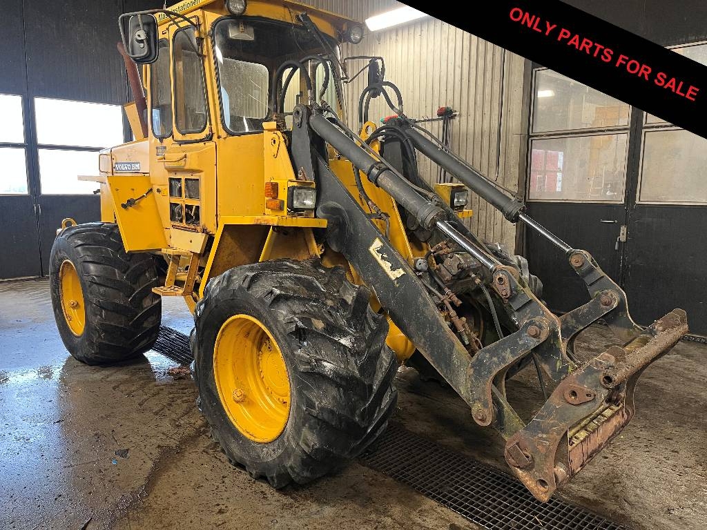 Volvo 4200 B Dismantled. Only spare parts