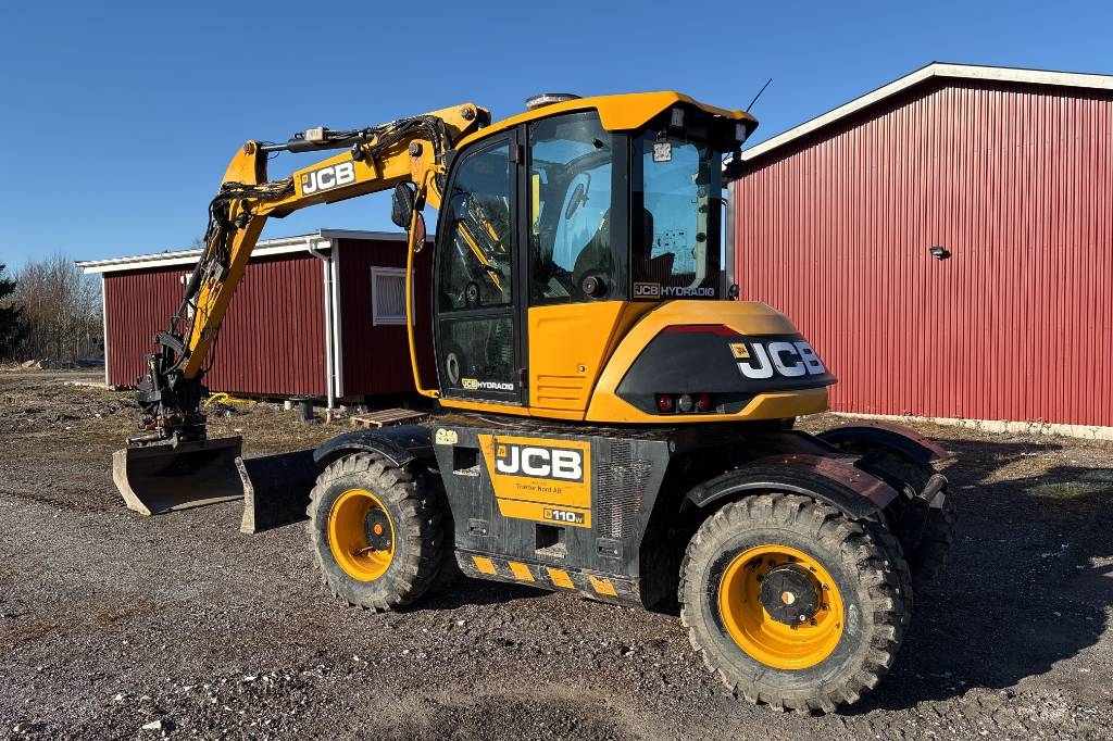 JCB Hydradig 110W inkl 3 skopor och Palmse kärra