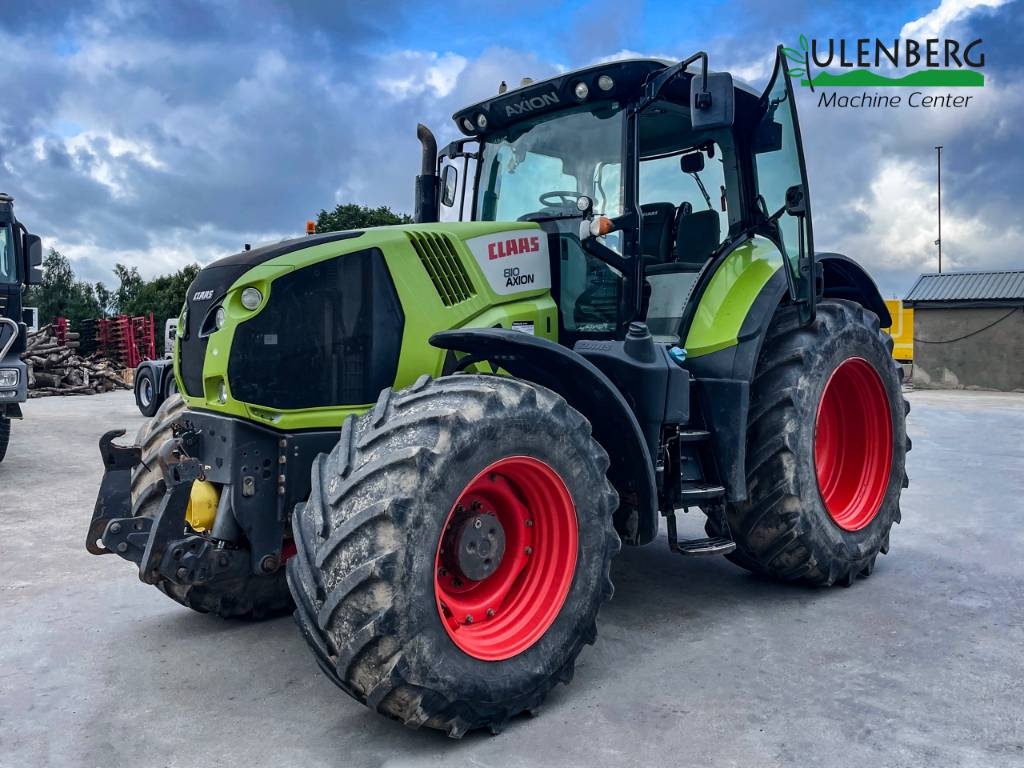 CLAAS Axion 810