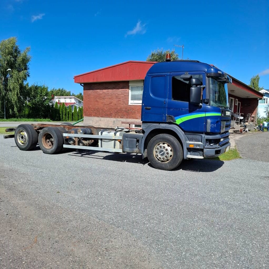 Scania P114GB 6X2 4500