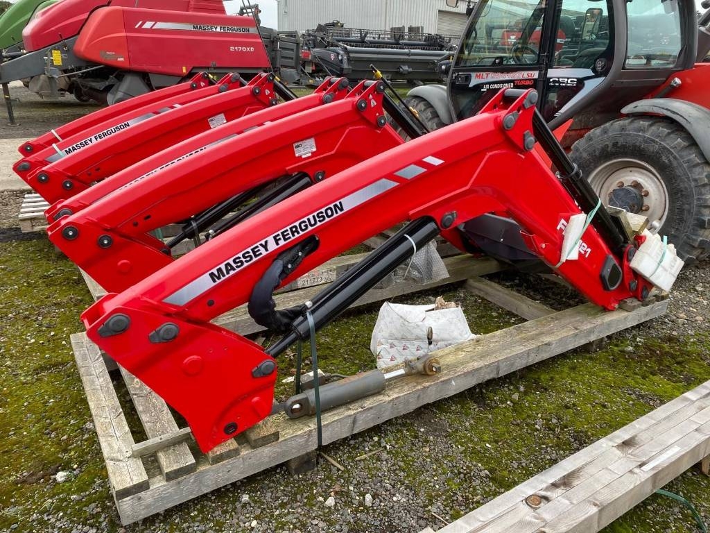 Massey Ferguson FL4121