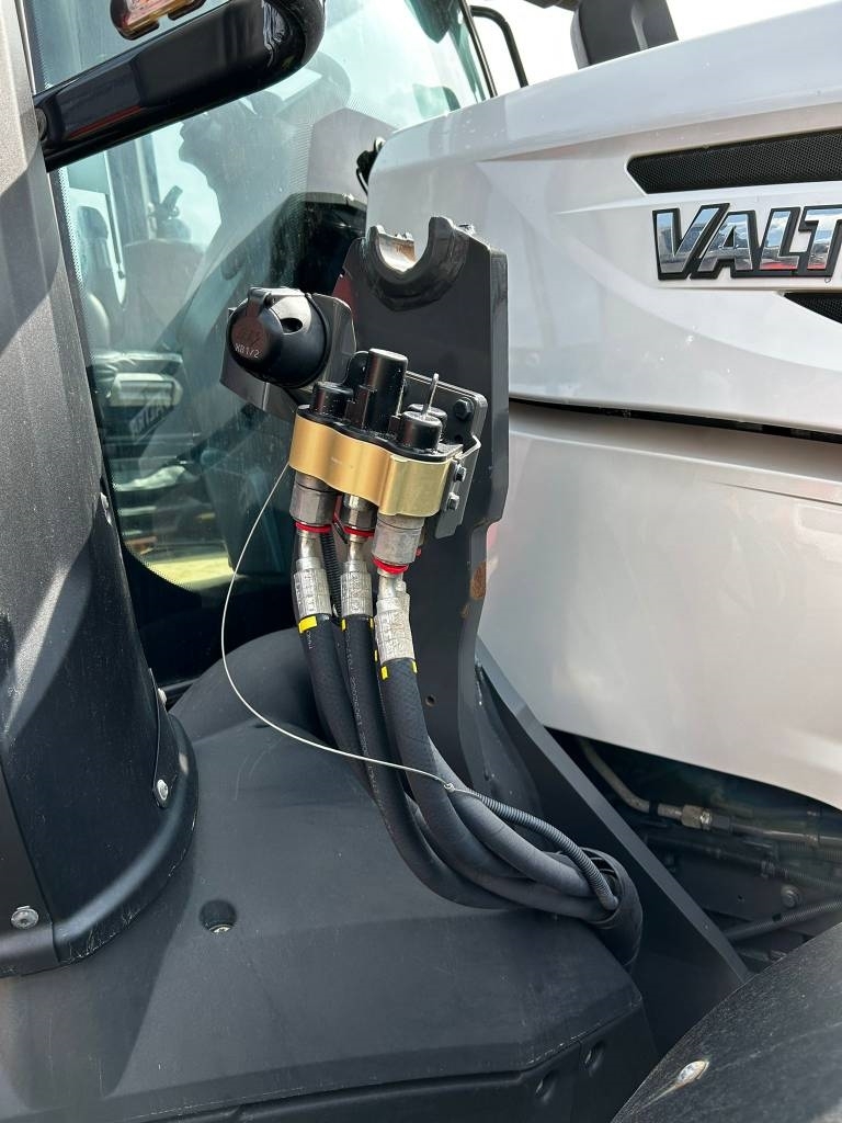 Valtra T 175 Versu / Prodáno, prodáno kuva 11