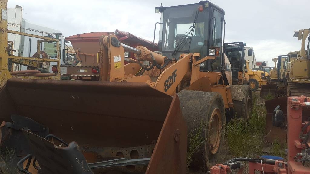 CASE 821 F