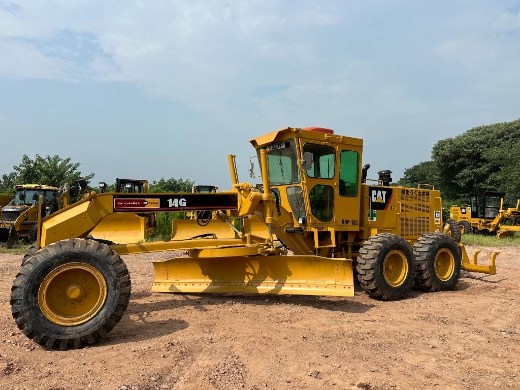 Niveleuse Caterpillar 14 G — occasion 2019, 3 000 h