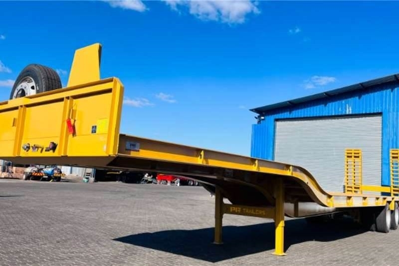 PR Trailers DOUBLE AXLE STEP DECK