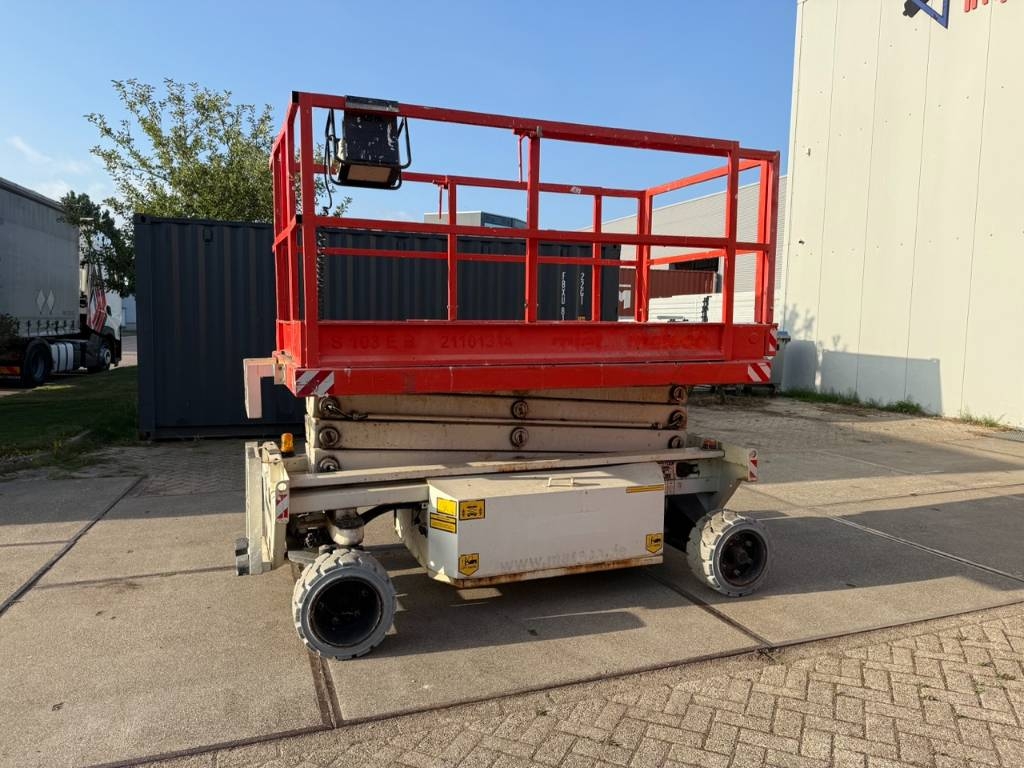 Holland Lift Y 83 EL 16 10 meter schaar hoogwerker
