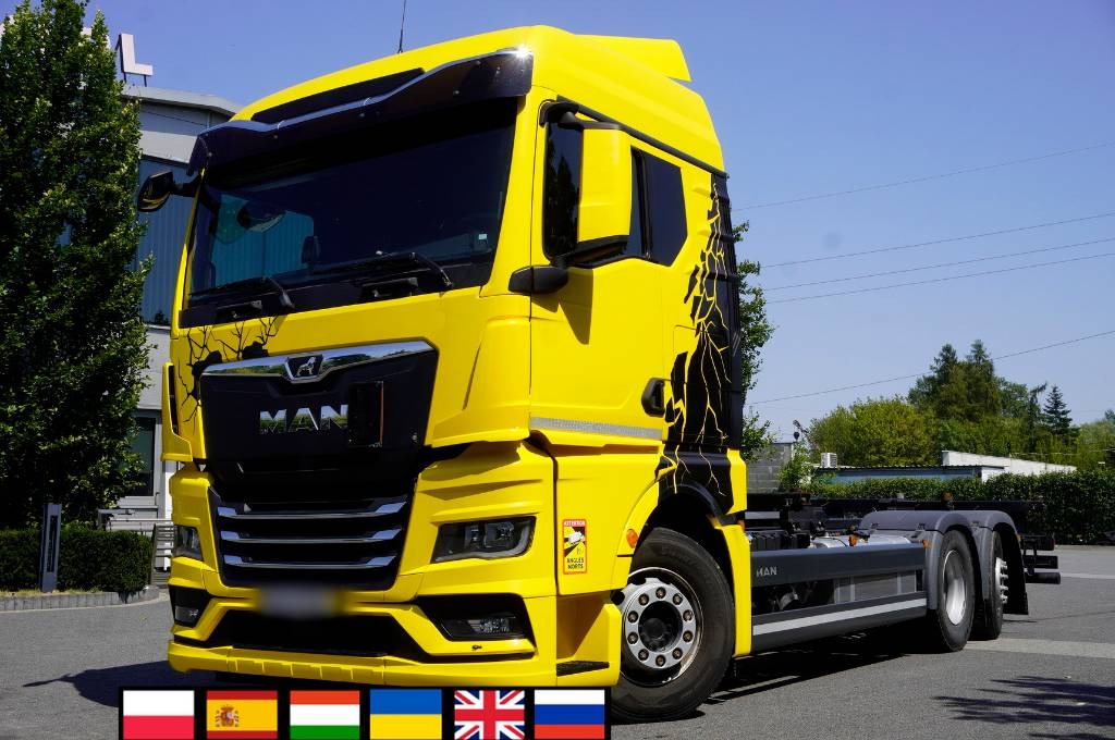 MAN TGX 26.510 6x2-4 / BDF / 2023 / 3 units