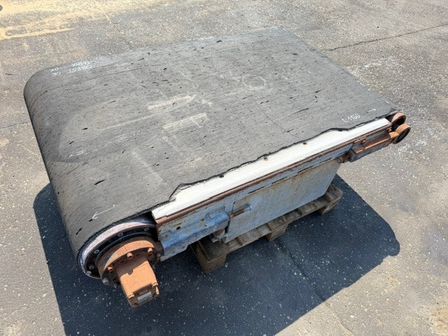 Terex hydraulic belt