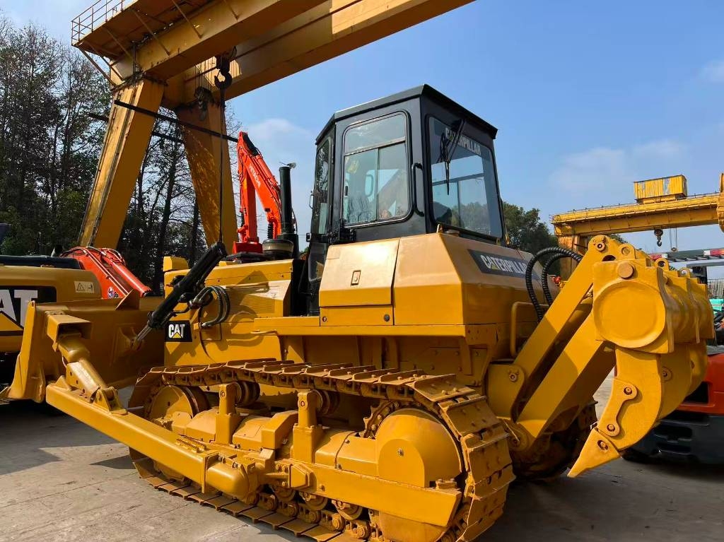 Bulldozer Caterpillar D6G — occasion 2024, 1 000 h