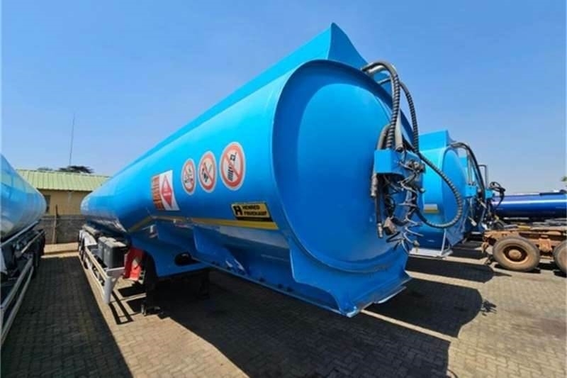 Sa Truck Bodies TRI AXLE FUEL TANKER