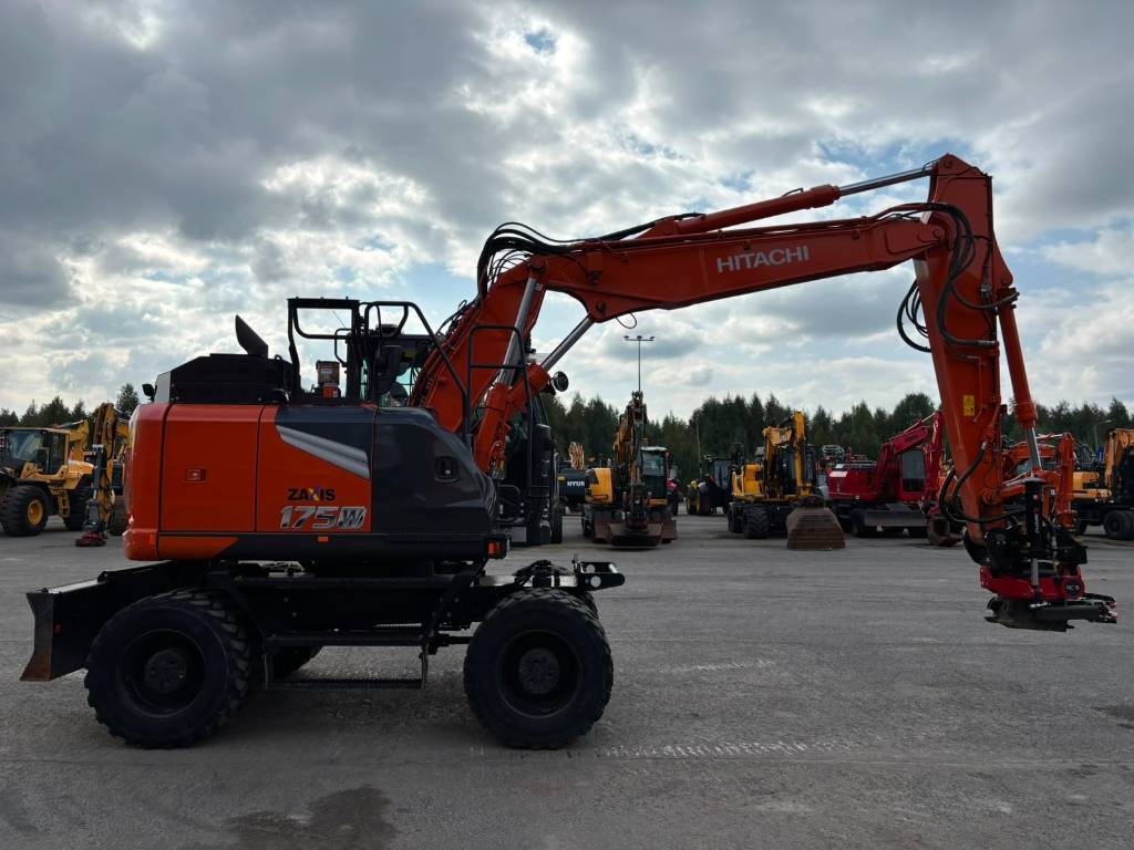 Hitachi ZX 175 W-7 / Rototilt, Rasvari, StageV kuva 5