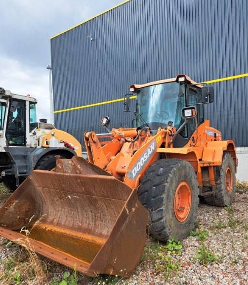 Doosan DL 200-3
