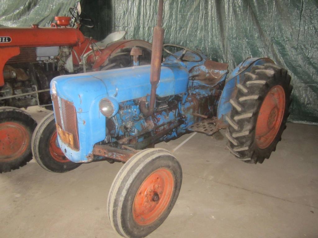 Tracteur agricole Fordson Dexta — occasion 1959