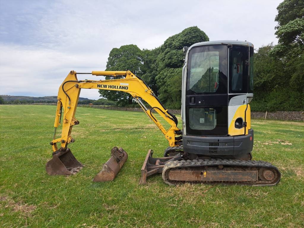 New Holland E 27.2 SR