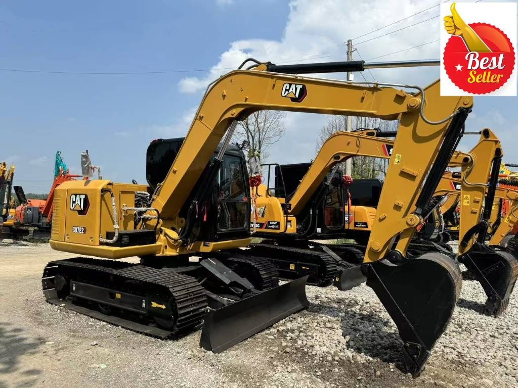 CAT 307