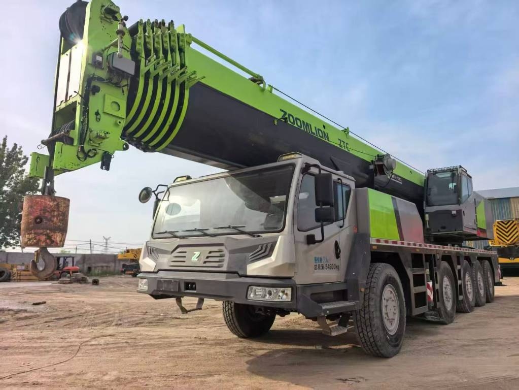 Grue tout-terrain Zoomlion ZTC1300V 130 吨 — occasion 2020, 2 738 h