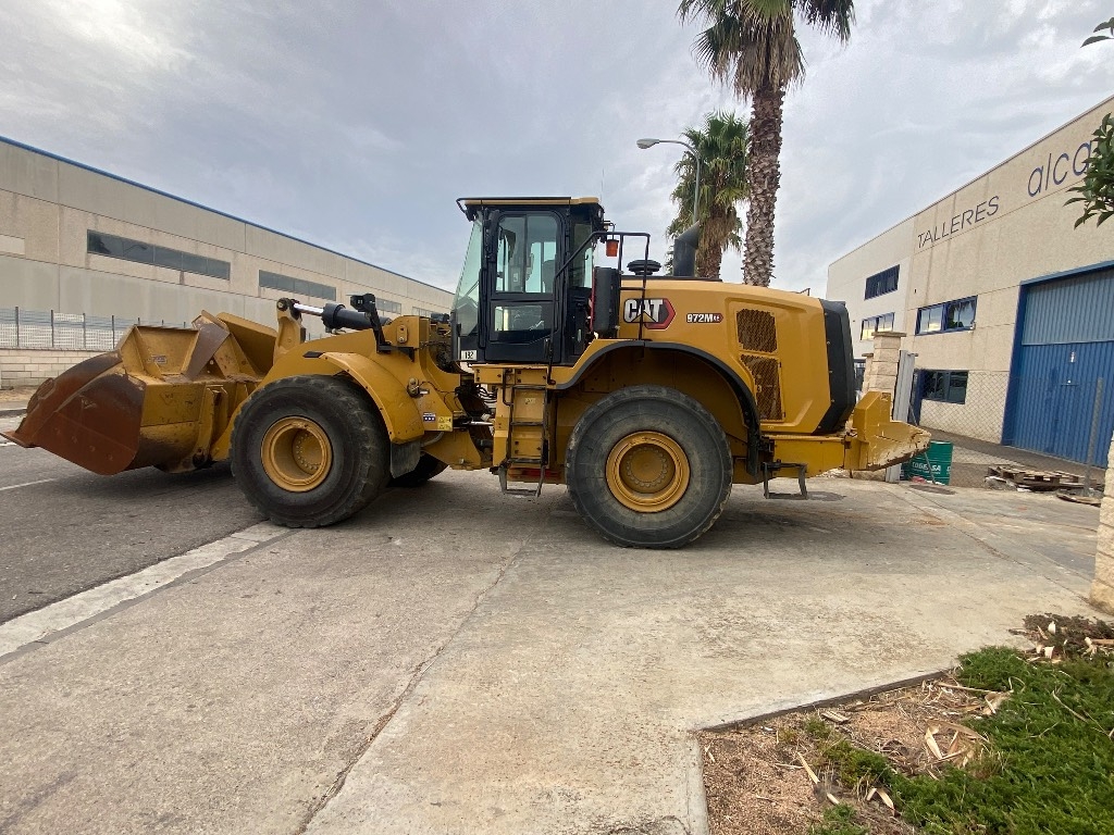 CAT 972 M