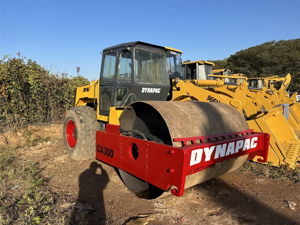 Dynapac CA30D