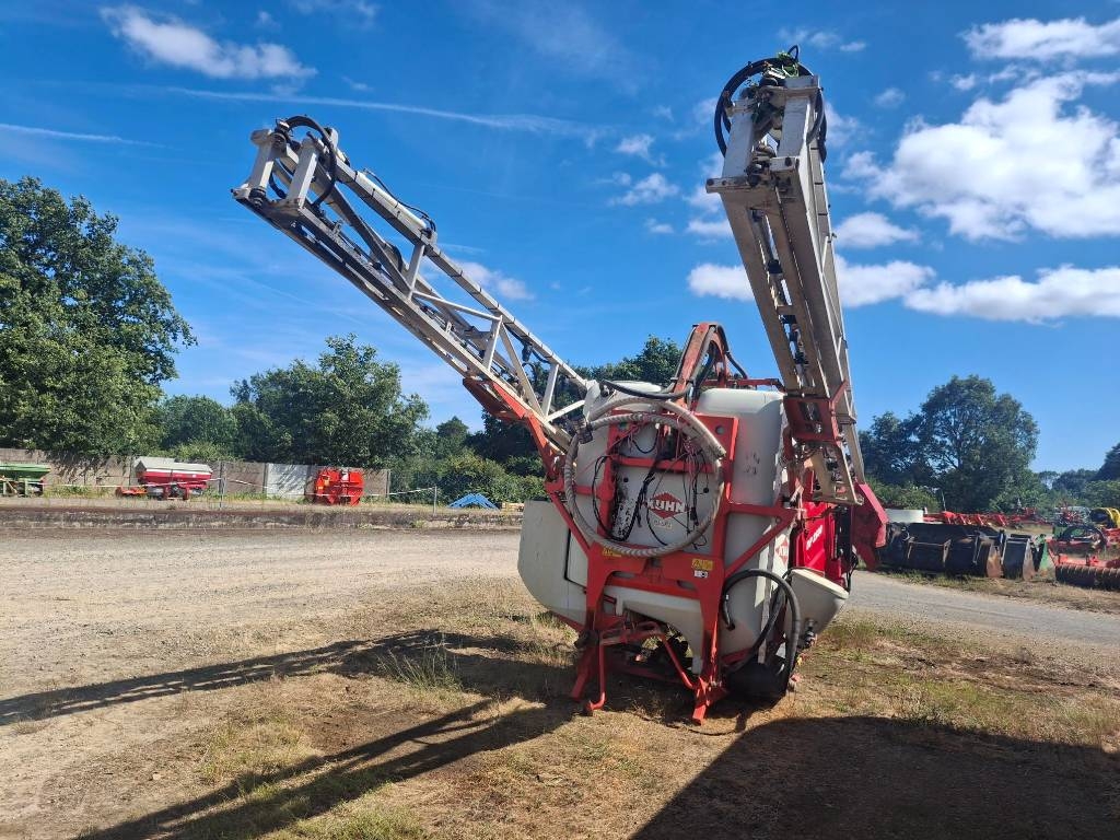 Kuhn ALTIS 1800