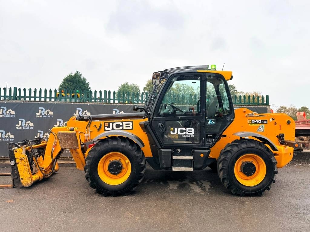 Chariot télescopique JCB 540-140 — occasion 2021, 5 307 h