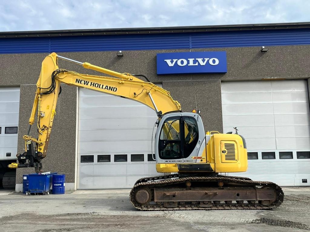 New Holland E235SR