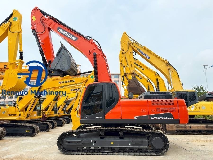 Pelle sur chenilles Doosan DX 340 — occasion 2024, 510 h