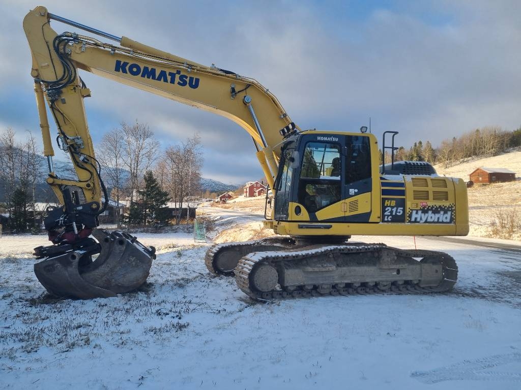Komatsu HB 215 LC-2