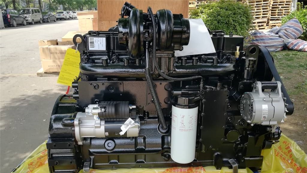 Cummins 6CTA8.3-C215