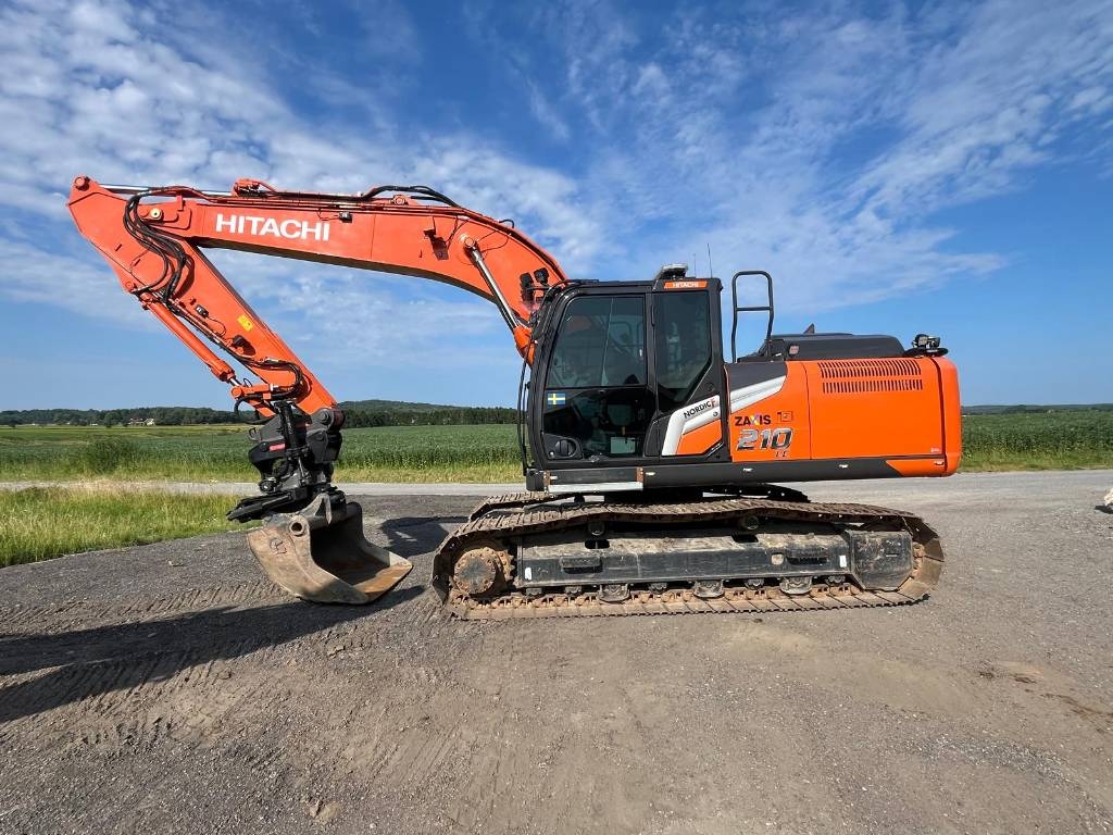 Hitachi ZX 210 LC-7