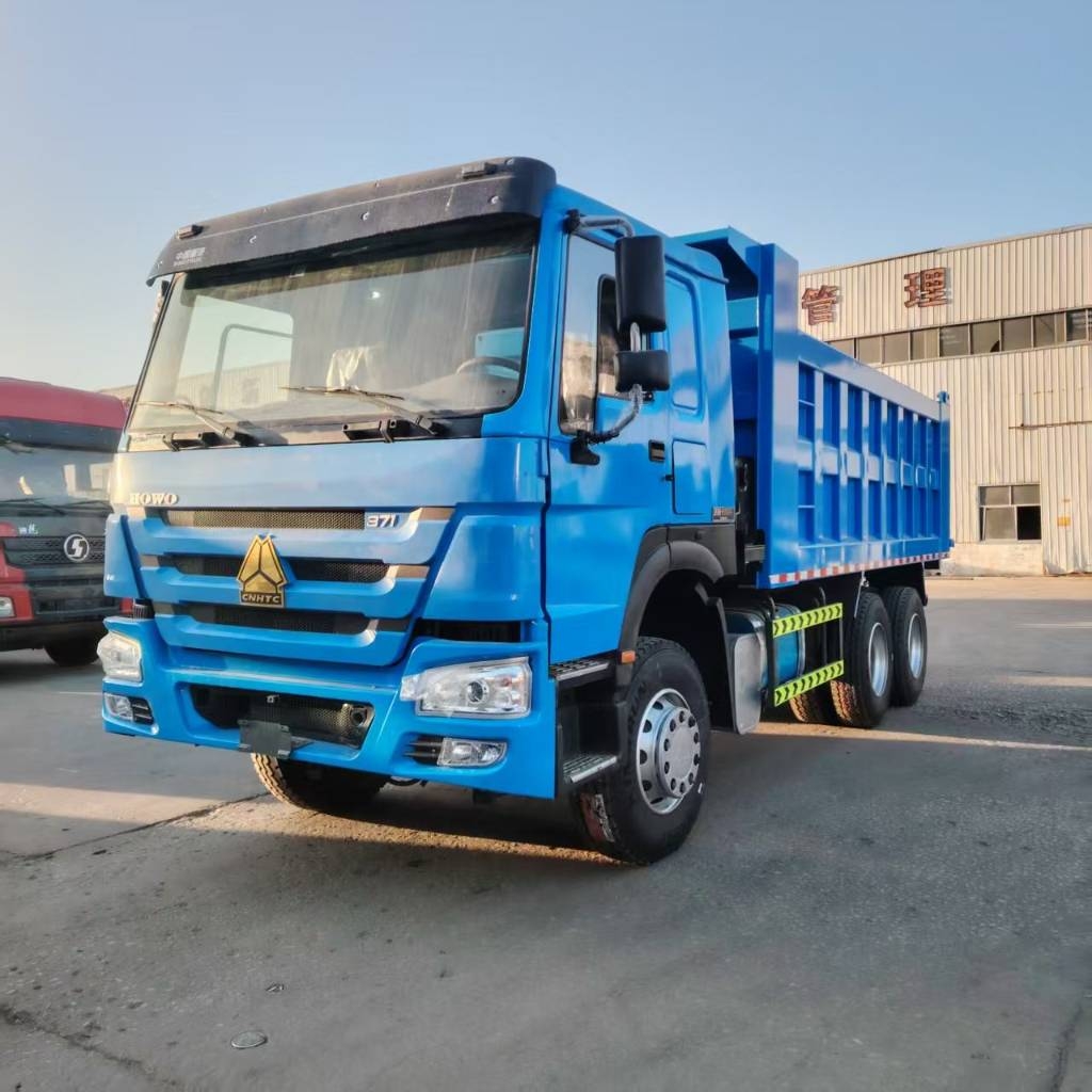 Camion benne Howo 371 — occasion 2024