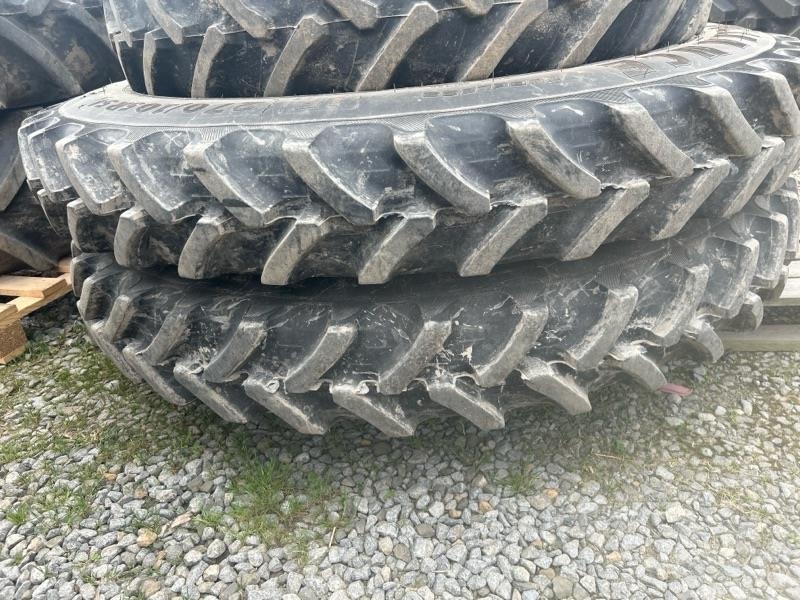 Alliance Komplettradsatz IF270/105R54