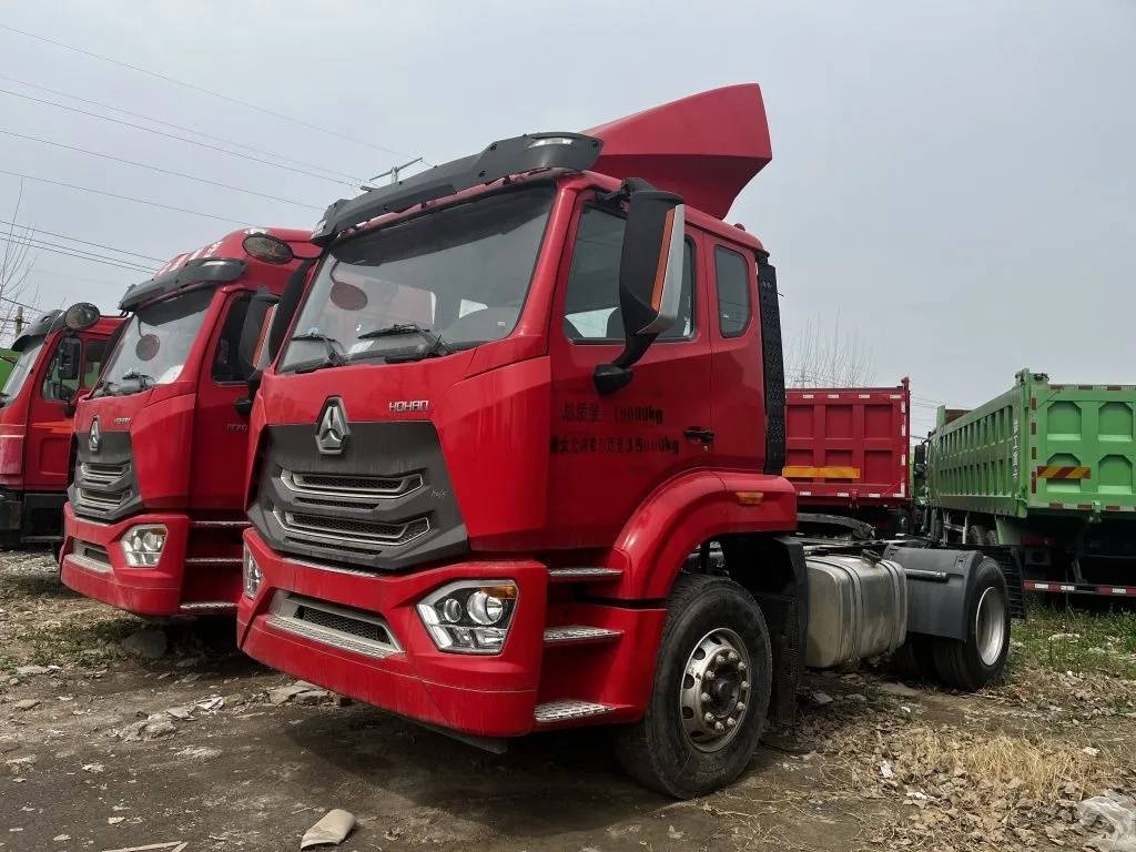 Sinotruk Sinotruk HoHan 6×4 Tractor Truck