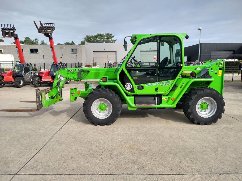 Merlo P38.13 (572)