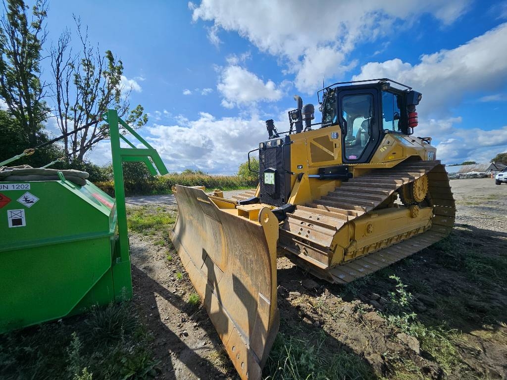 Bulldozer Caterpillar D5 — occasion 2020, 4 540 h