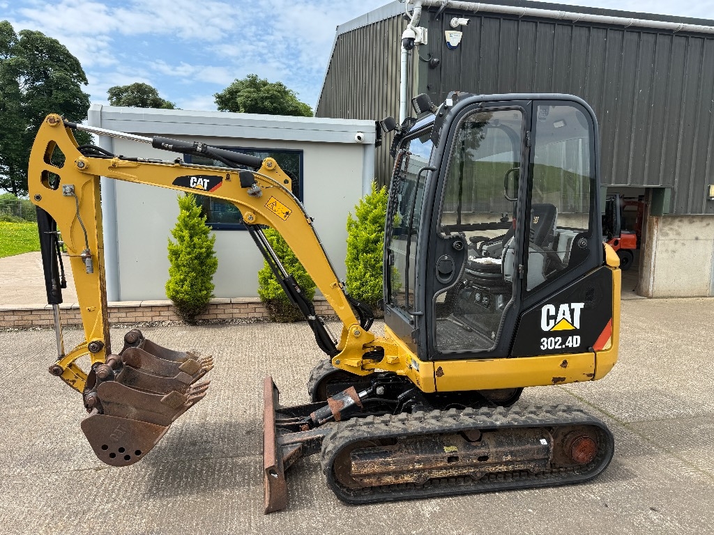CAT 302.4 D