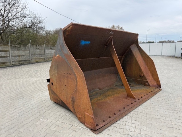 Chargeuse sur pneus Volvo L220 F BUCKET — occasion 2014