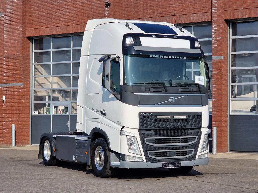 Volvo FH 13.500 Globetrotter XL 4x2 - Low deck - I Save