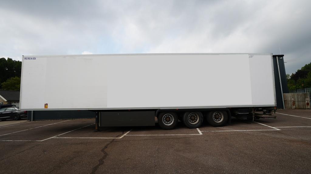 Lamberet 3 Axle frigo trailer Carrier Vector 1950 Bi-Temp