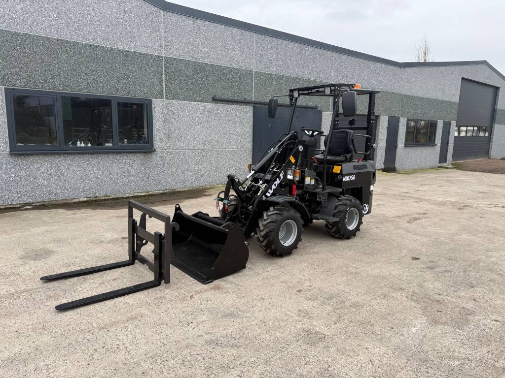 Wolf MINI 750