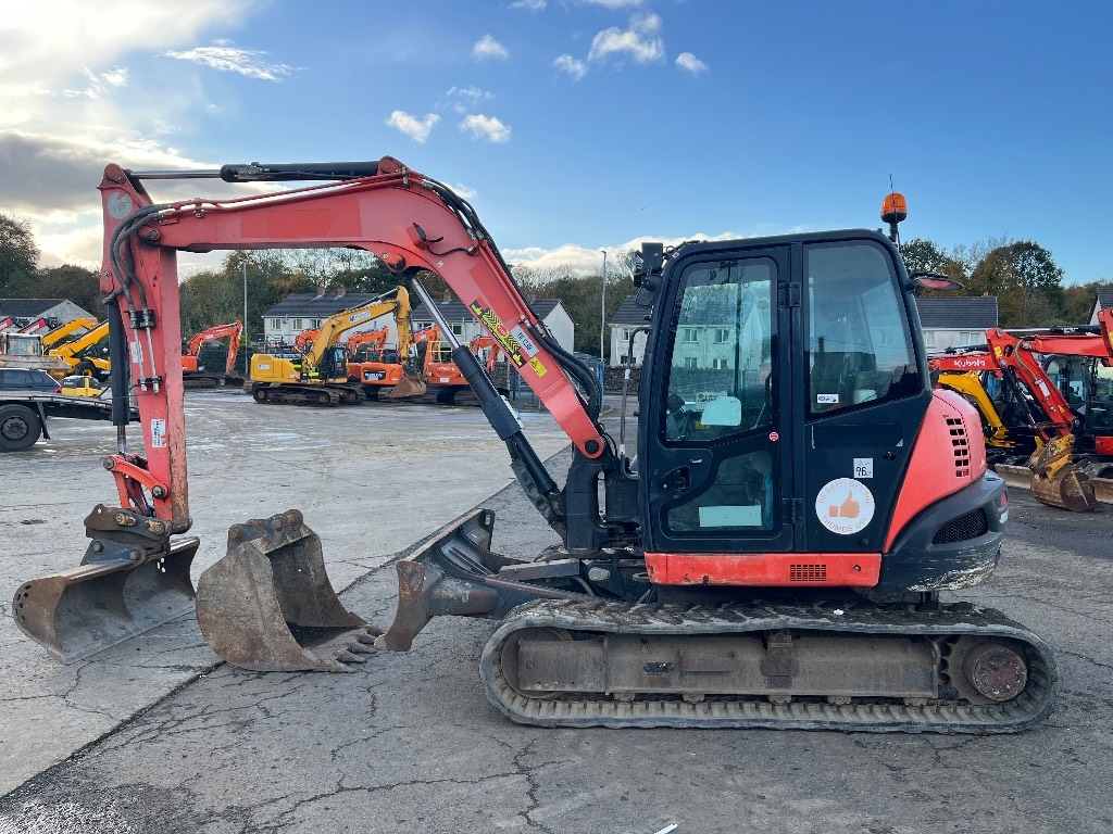 Mini-pelle Kubota KX080 — occasion 2018, 4 890 h