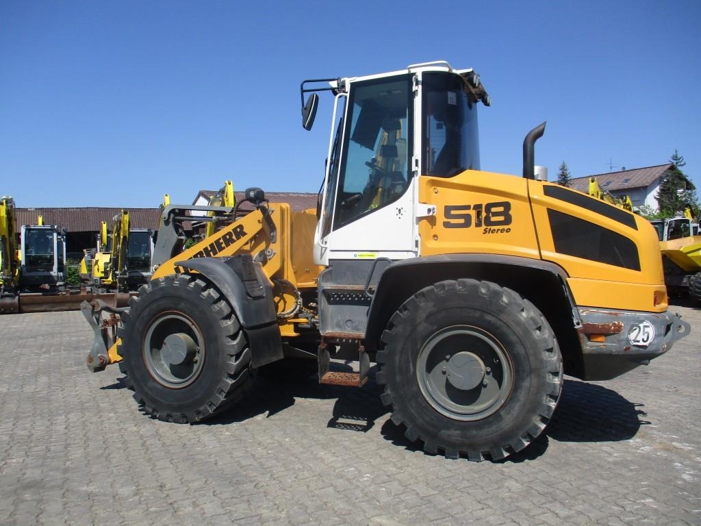 Chargeuse sur pneus Liebherr L 518 — occasion 2020
