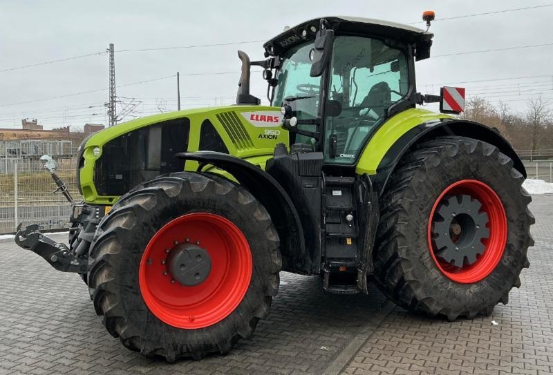 AXION 950 Stage V