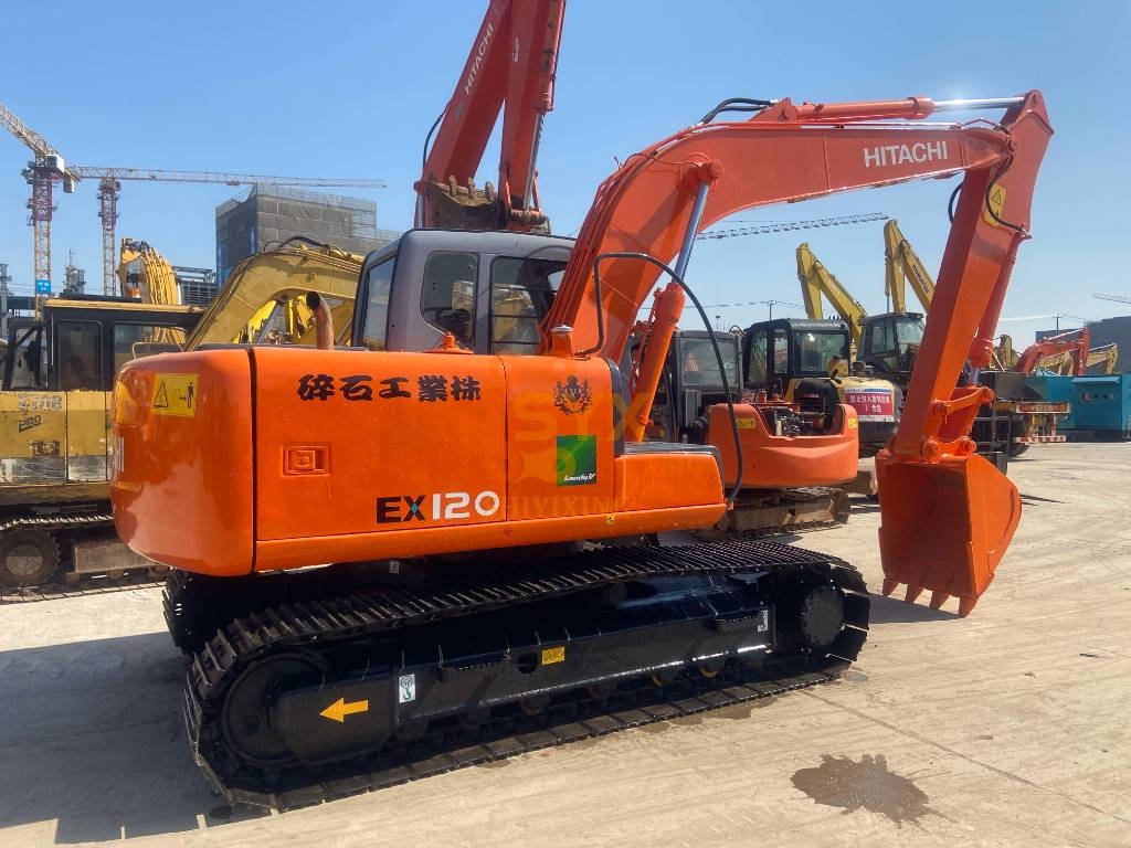Pelle sur chenilles Hitachi EX 120 — occasion 2022, 1 400 h