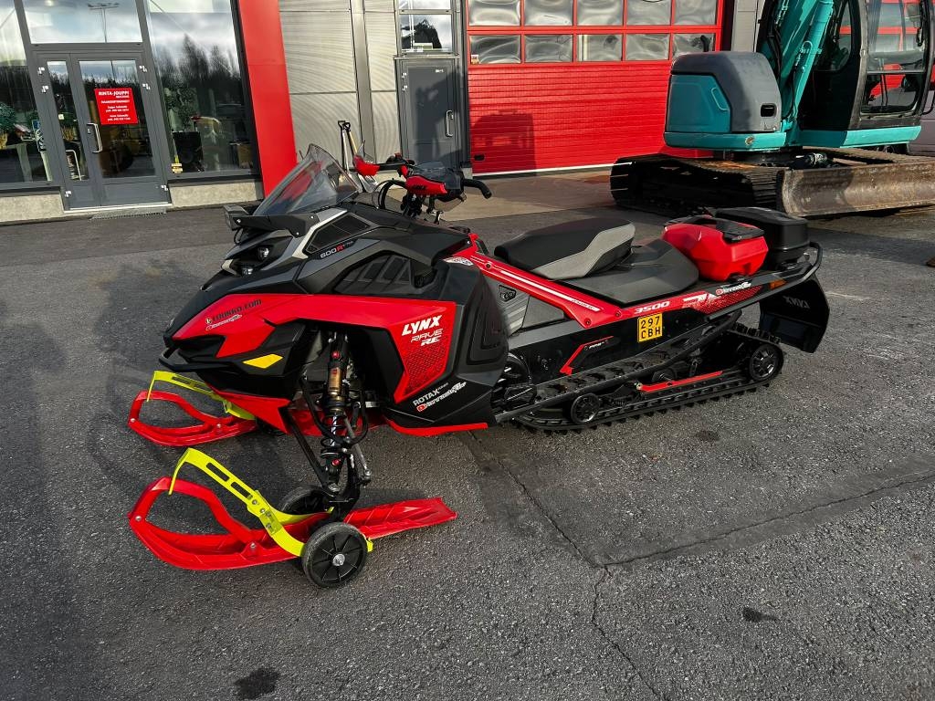 Lynx Rave 600R e-tec 3500 /Laukut, Lisävalo, Hieno! kuva 3