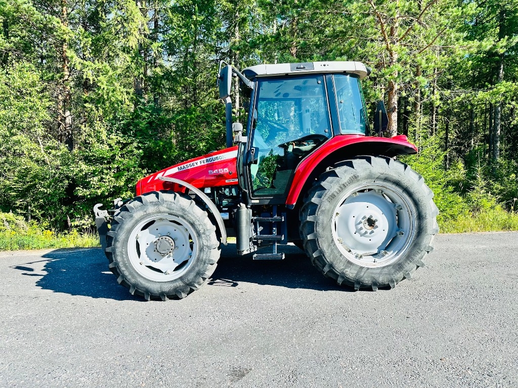 Massey Ferguson 5455