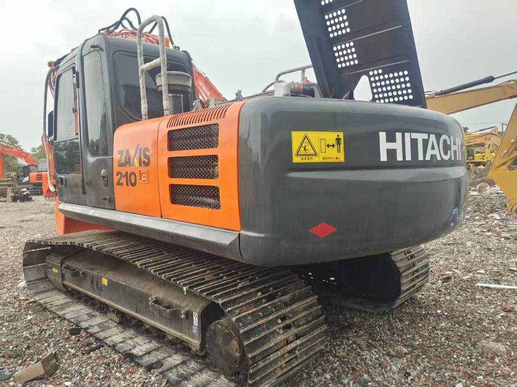 Hitachi ZX 210