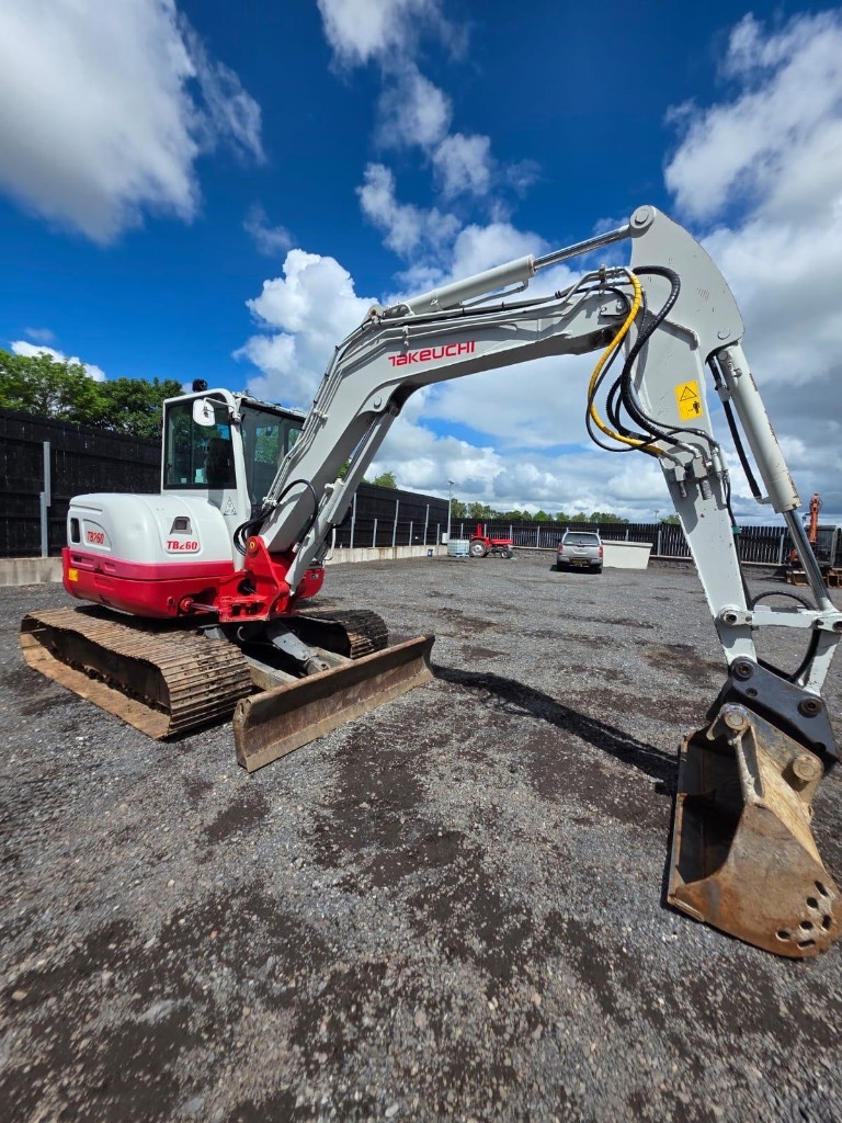 Takeuchi TB 260